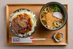 里のうどんとバラ丼